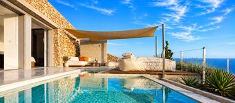 Santorini Heights