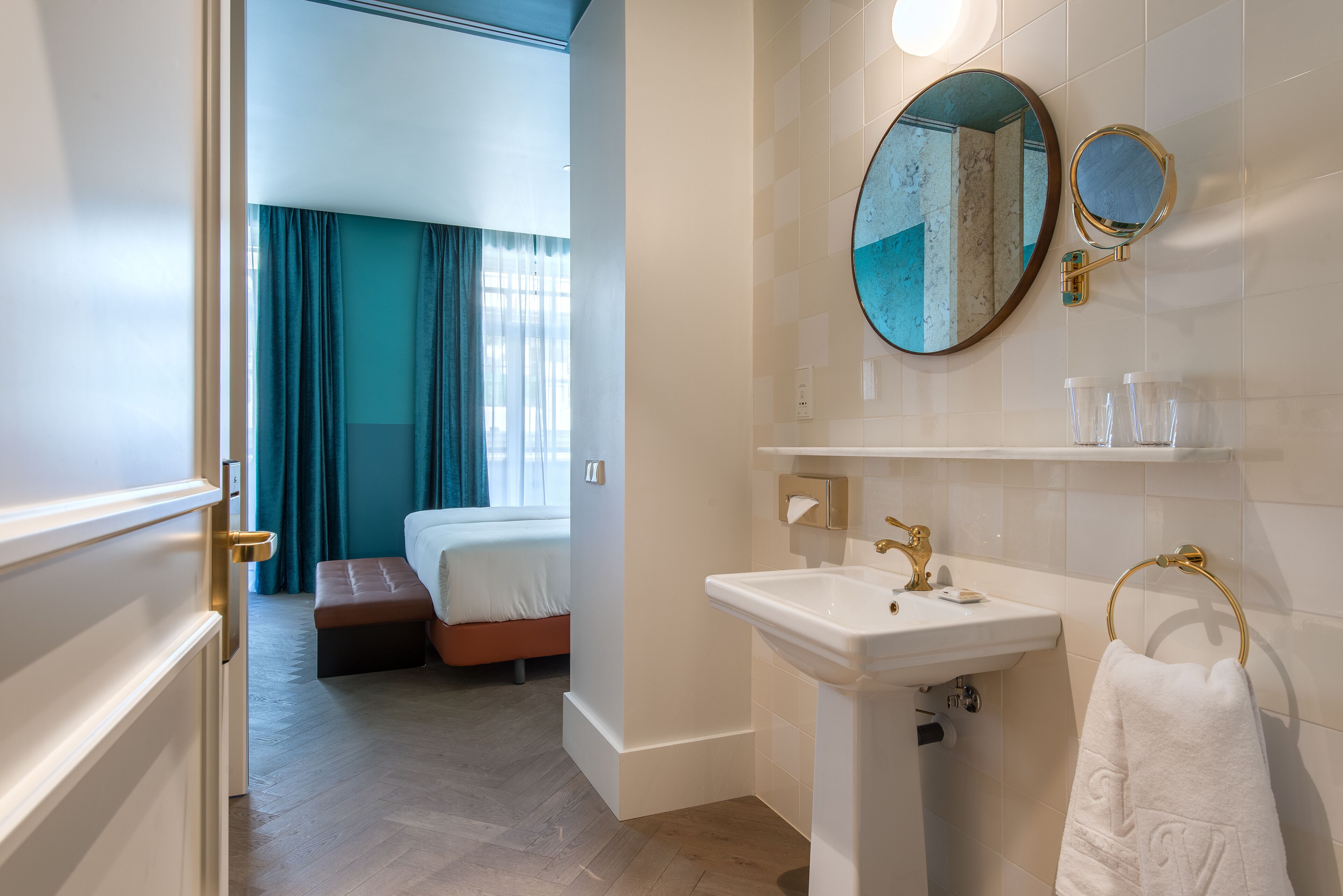 rainfall showerhead, free toiletries, hair dryer, bathrobes