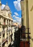 Hochwertige Bettwaren, Daunenbettdecken, Minibar, Zimmersafe