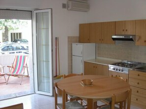 Appartamento, 1 camera da letto | Angolo cottura privato | Microonde, piano cottura, pentole/stoviglie/utensili