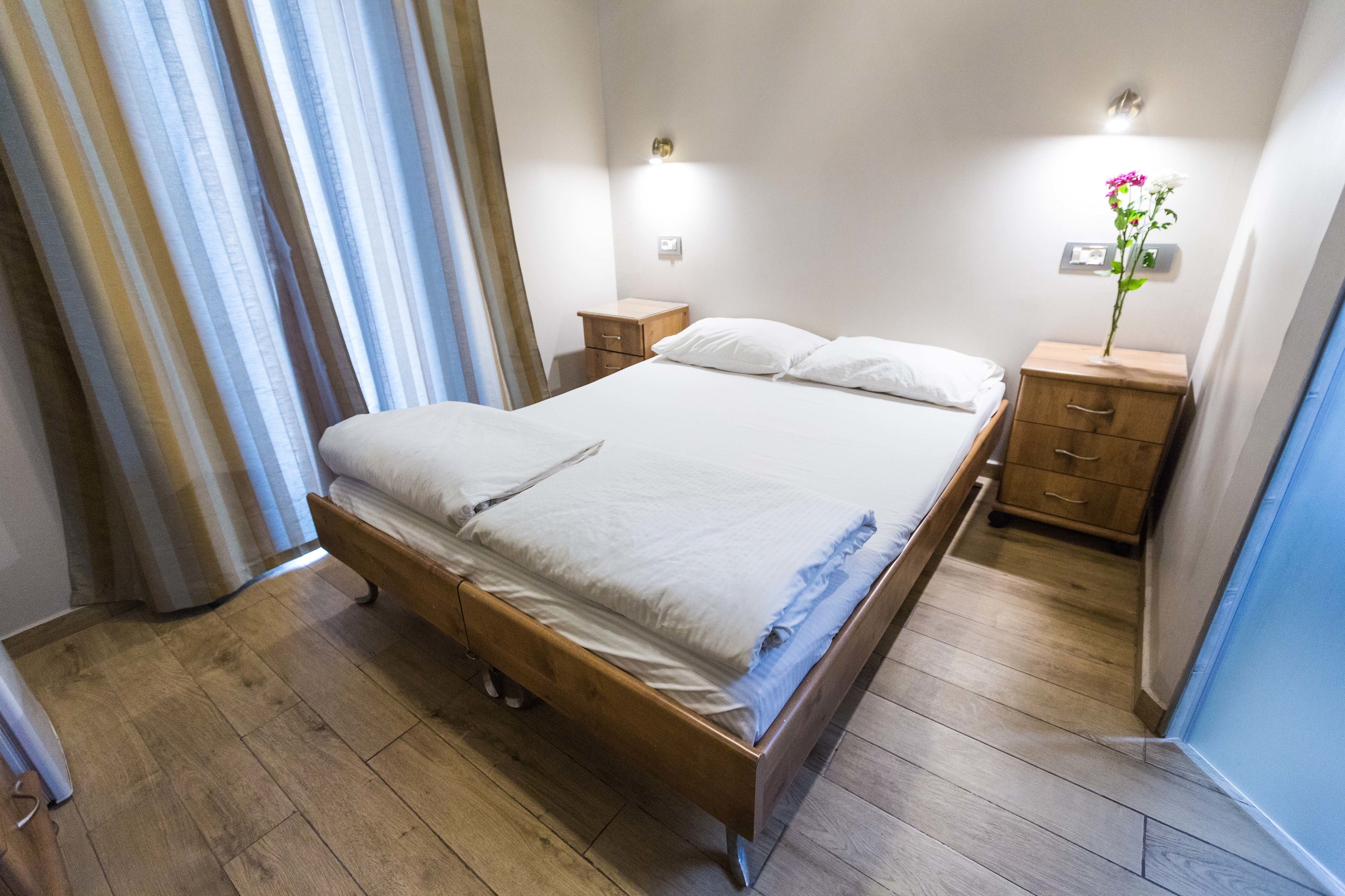 Photo - Kaplan Hotel