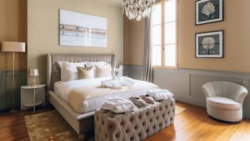 Deluxe Double Room, Courtyard View, 3 | 2 bedrooms, premium bedding, pillowtop beds, in-room safe