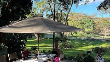 Breakfast, lunch, dinner served; international cuisine, garden views