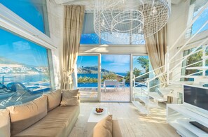 The Pavilions - Private Pool Houses 