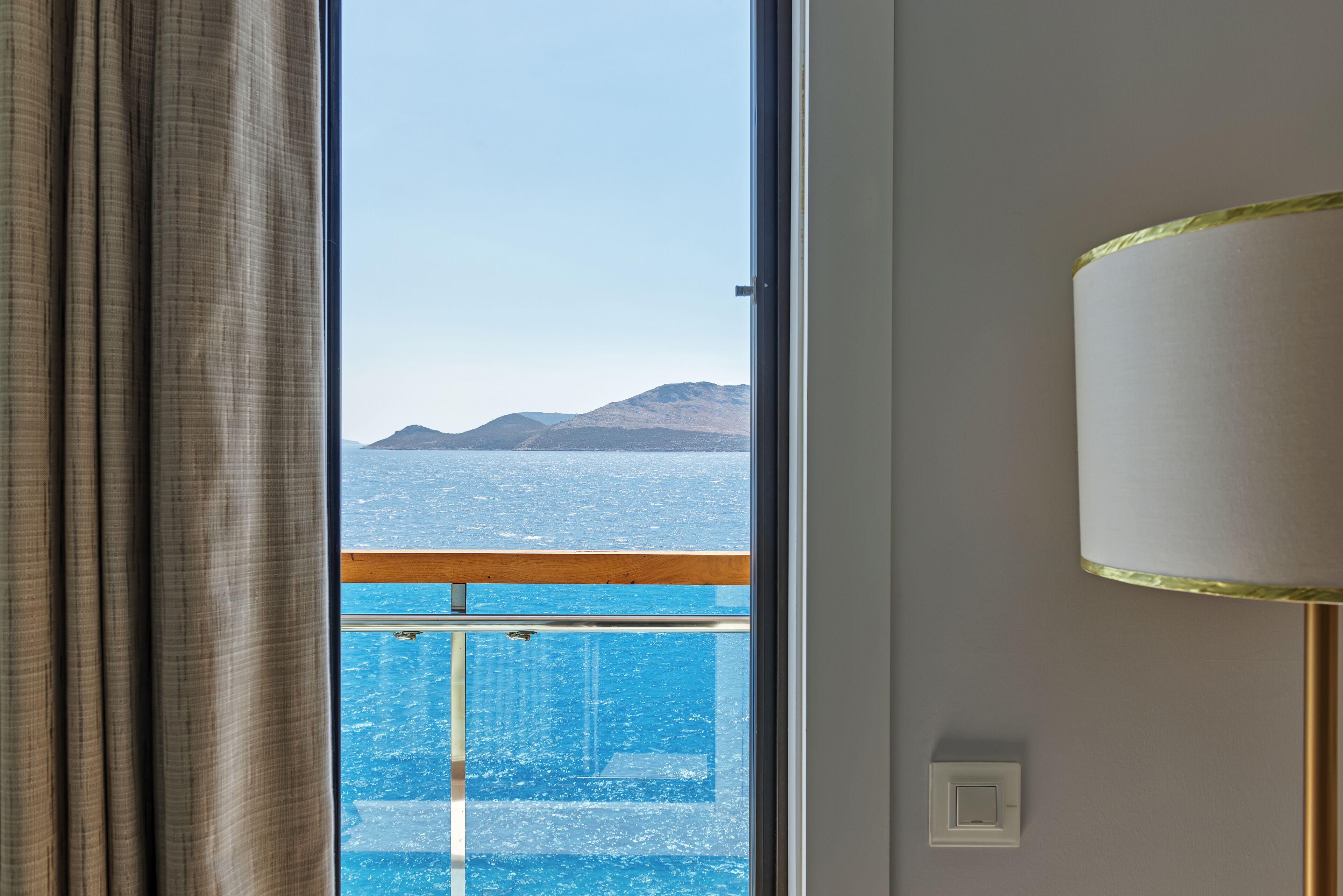 superior double room, sea view | view from room