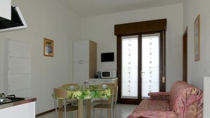Appartement, 1 chambre | Coin séjour