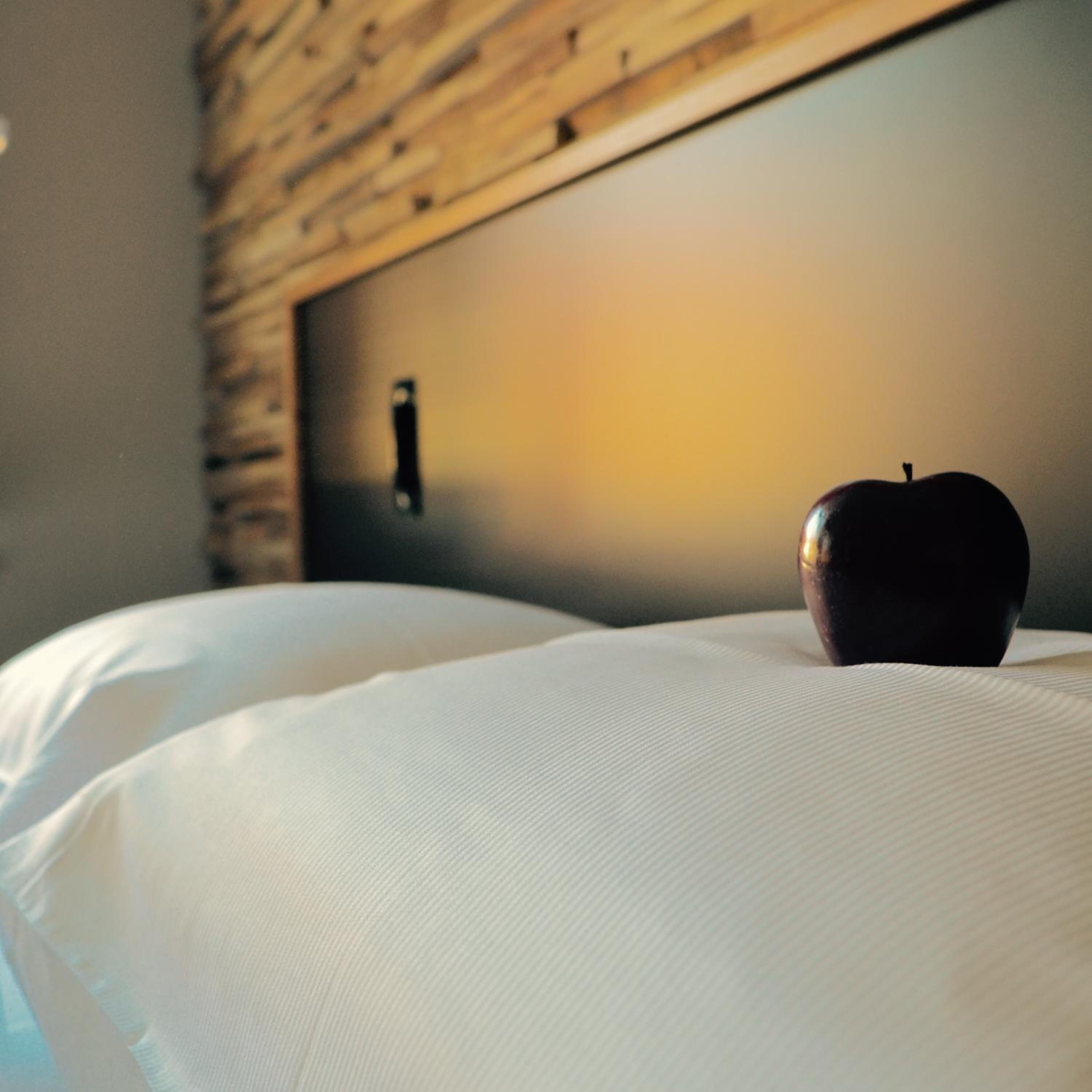 premium bedding, pillow-top beds, free minibar items, in-room safe