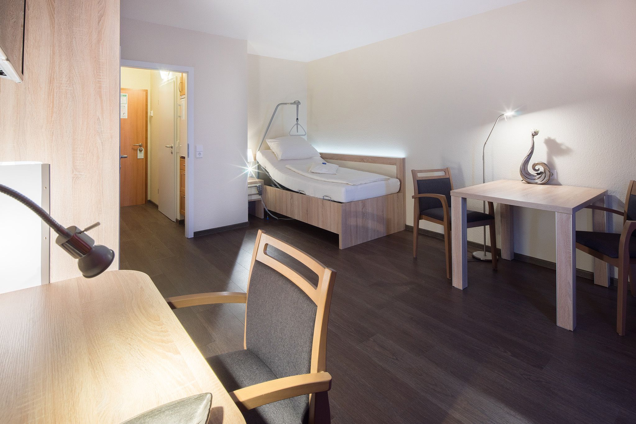 comfort single room | premium bedding, minibar, desk, free cots/infant beds