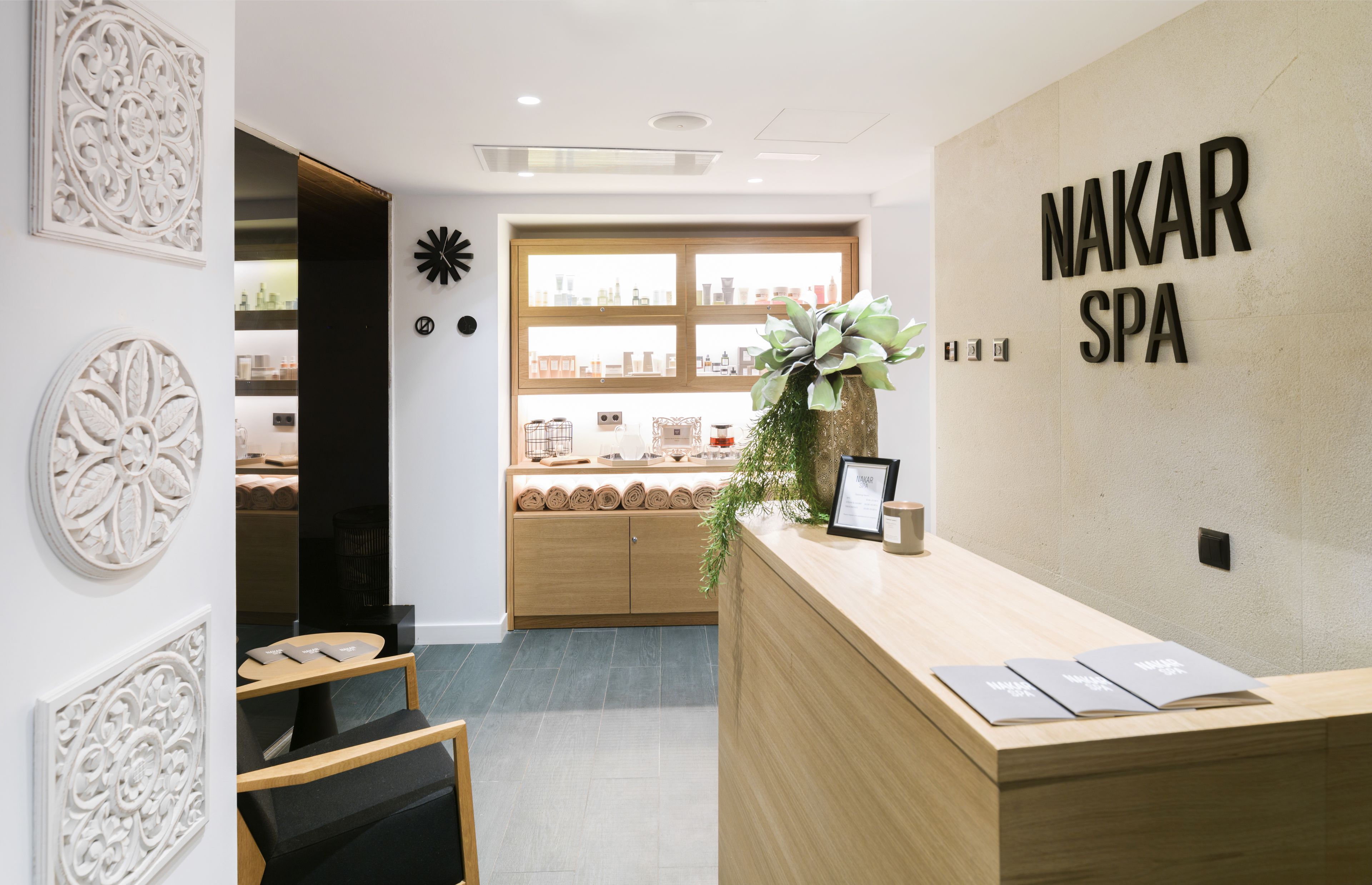 couples treatment room(s), sauna, hot tub, turkish bath/hammam