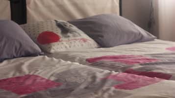 Rideaux occultants, fer et planche Ă repasser, Wi-Fi gratuit