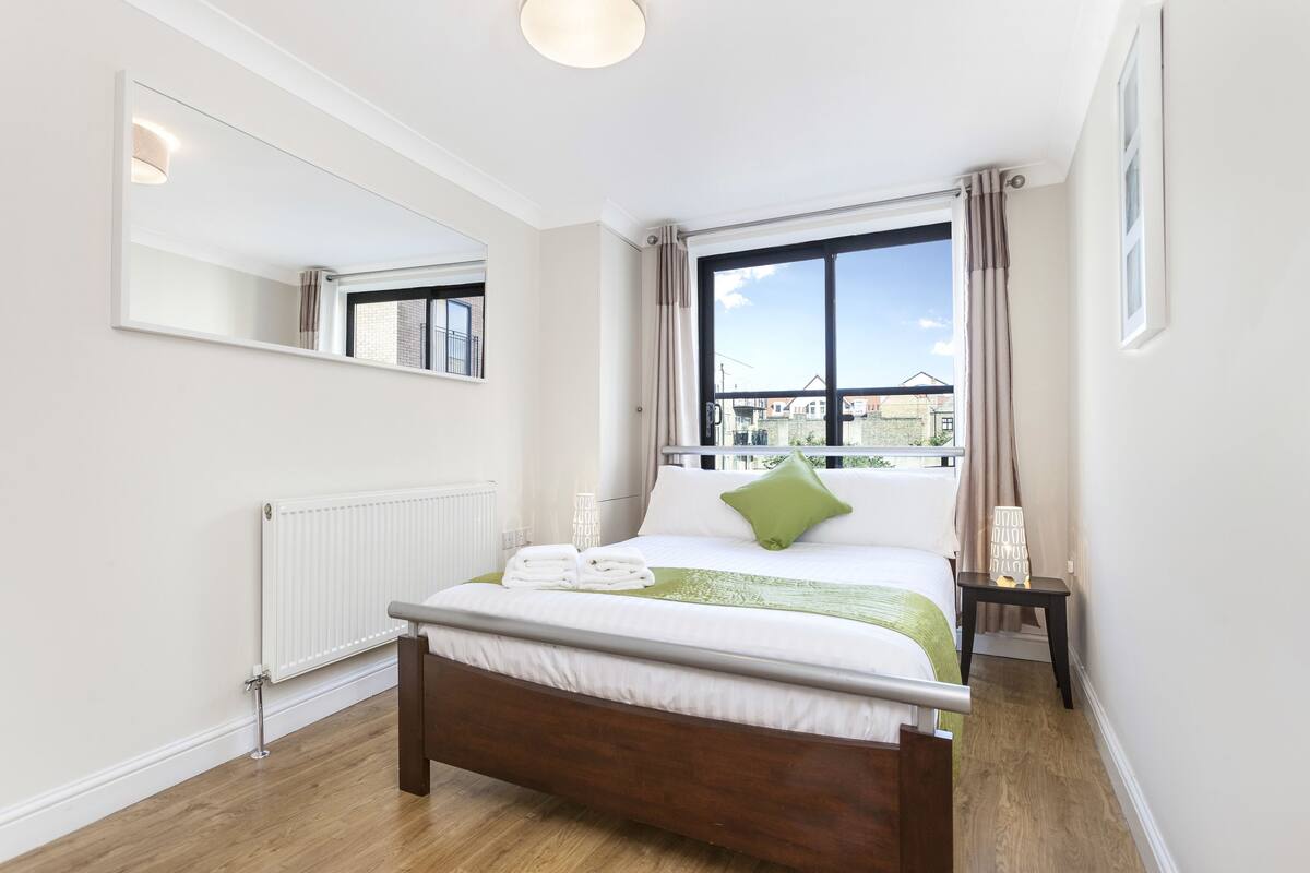 Leilighet, 2 soverom (Shoreditch 4) | 1 soverom, skrivebord, strykejern/-brett og barnesenger (inkludert)
