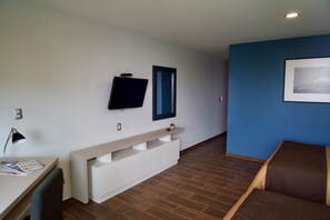 Standard Double Room | In-room safe, desk, laptop workspace, blackout drapes - Hotel Posada Señorial (San Andrés Cholula)