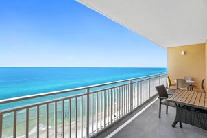 Apartamento, 2 habitaciones, vistas al mar | Balcón