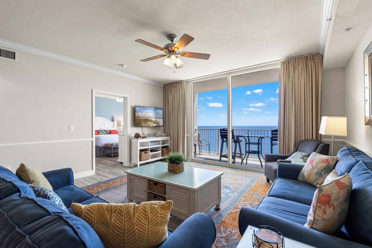 Condo, 3 Bedrooms, Ocean View (2102) | Living area | 50-inch Smart TV with cable channels, TV