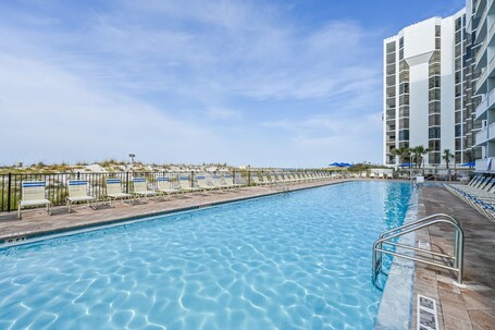 Pelican Beach Resort by Panhandle Getaways - Image 88