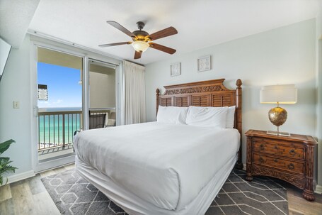 Pelican Beach Resort by Panhandle Getaways - Image 200