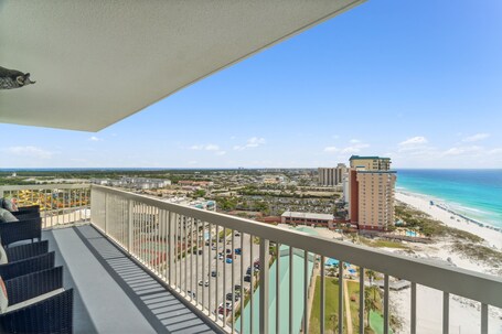Pelican Beach Resort by Panhandle Getaways - Image 203