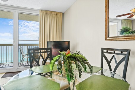 Pelican Beach Resort by Panhandle Getaways - Image 67