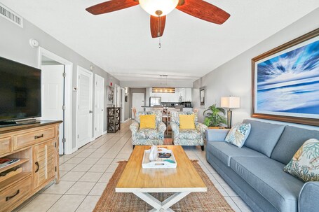 Pelican Beach Resort by Panhandle Getaways - Image 243