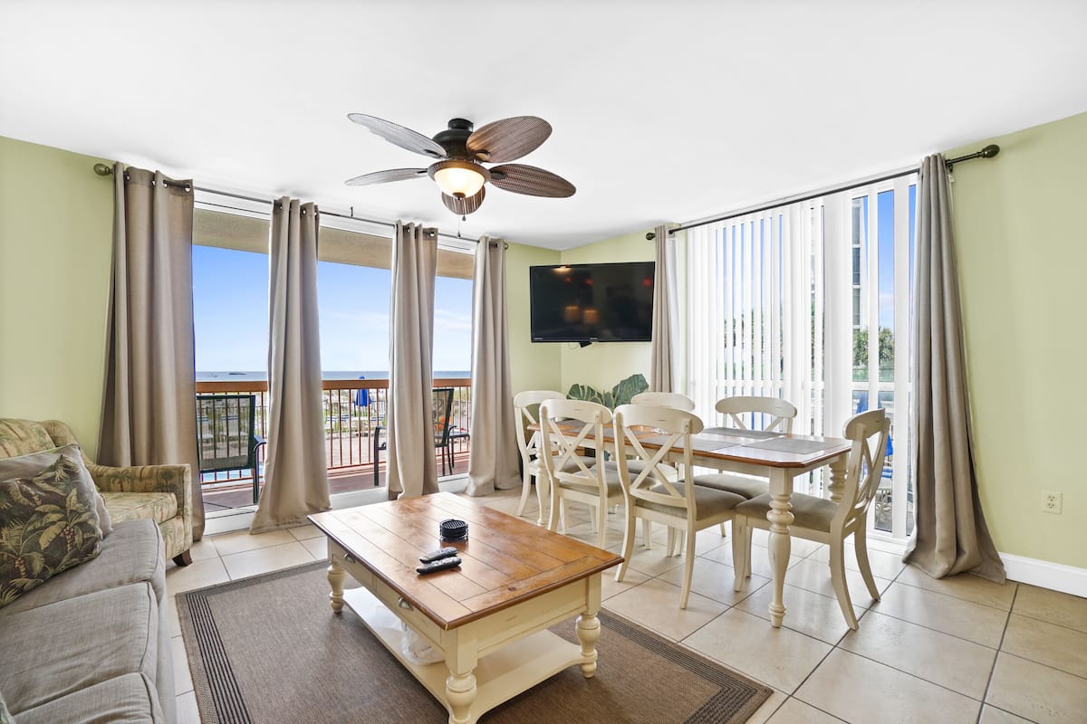 Condo, 1 Bedroom, Beach View (Pelican 111) | Living area | TV
