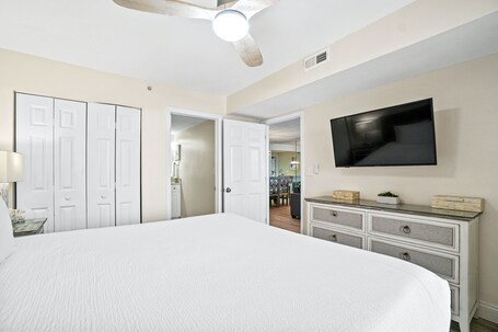 Pelican Beach Resort by Panhandle Getaways - Image 155