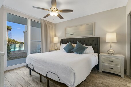 Pelican Beach Resort by Panhandle Getaways - Image 159