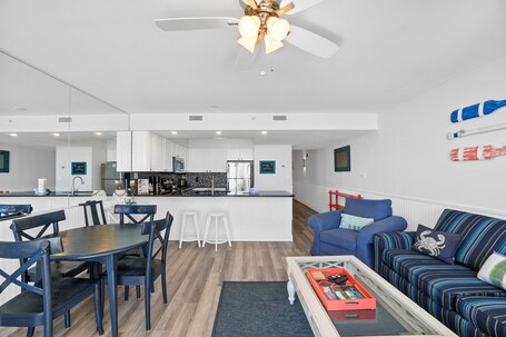 Pelican Beach Resort by Panhandle Getaways - Image 274