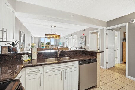 Pelican Beach Resort by Panhandle Getaways - Image 124