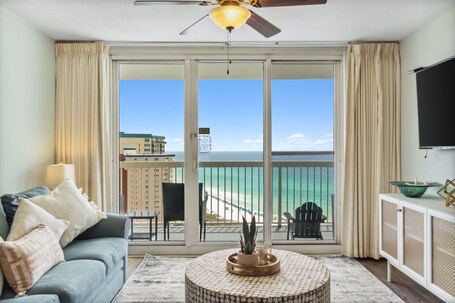 Pelican Beach Resort by Panhandle Getaways - Image 18
