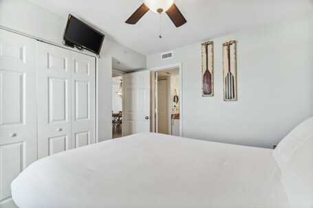 Pelican Beach Resort by Panhandle Getaways - Image 223