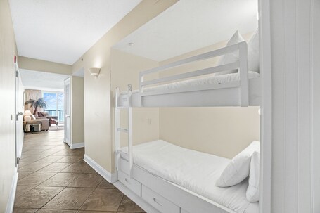 Pelican Beach Resort by Panhandle Getaways - Image 286