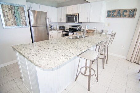 Pelican Beach Resort by Panhandle Getaways - Image 231