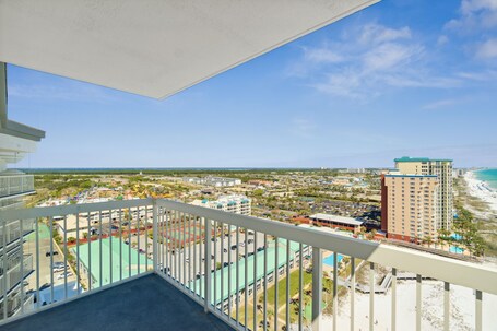 Pelican Beach Resort by Panhandle Getaways - Image 196