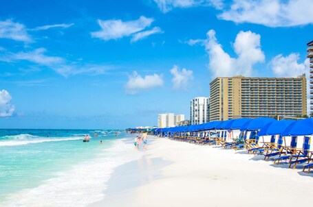 Pelican Beach Resort by Panhandle Getaways - Image 45