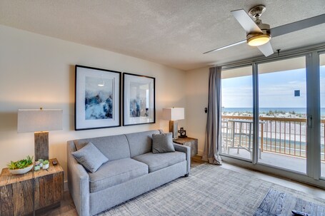Pelican Beach Resort by Panhandle Getaways - Image 217