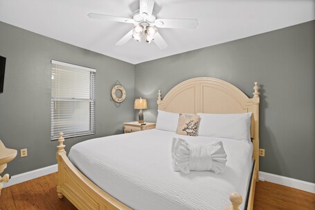 Pelican Beach Resort by Panhandle Getaways - Image 235
