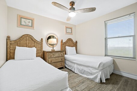 Pelican Beach Resort by Panhandle Getaways - Image 226