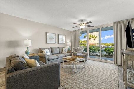 Pelican Beach Resort by Panhandle Getaways - Image 229