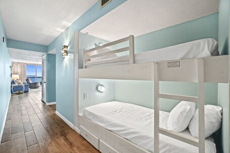 Pelican Beach Resort by Panhandle Getaways - Image 283