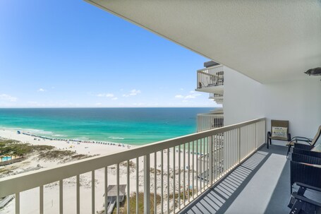 Pelican Beach Resort by Panhandle Getaways - Image 121