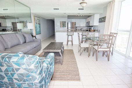 Pelican Beach Resort by Panhandle Getaways - Image 279