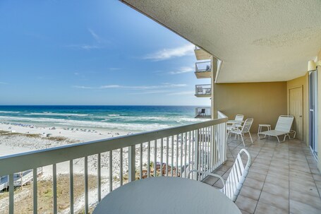 Pelican Beach Resort by Panhandle Getaways - Image 123