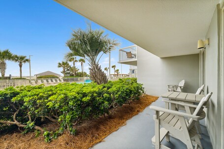 Pelican Beach Resort by Panhandle Getaways - Image 219