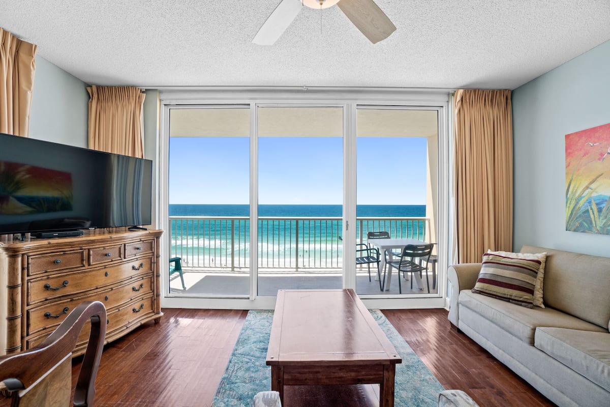 Condo, 1 Bedroom, Sea View (1-615) | Living area | TV, DVD player