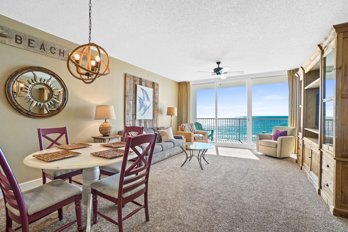 Condo, 2 Bedrooms, Sea View (2-503) | In-room dining