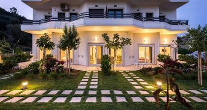 Mear Apartments and Studios