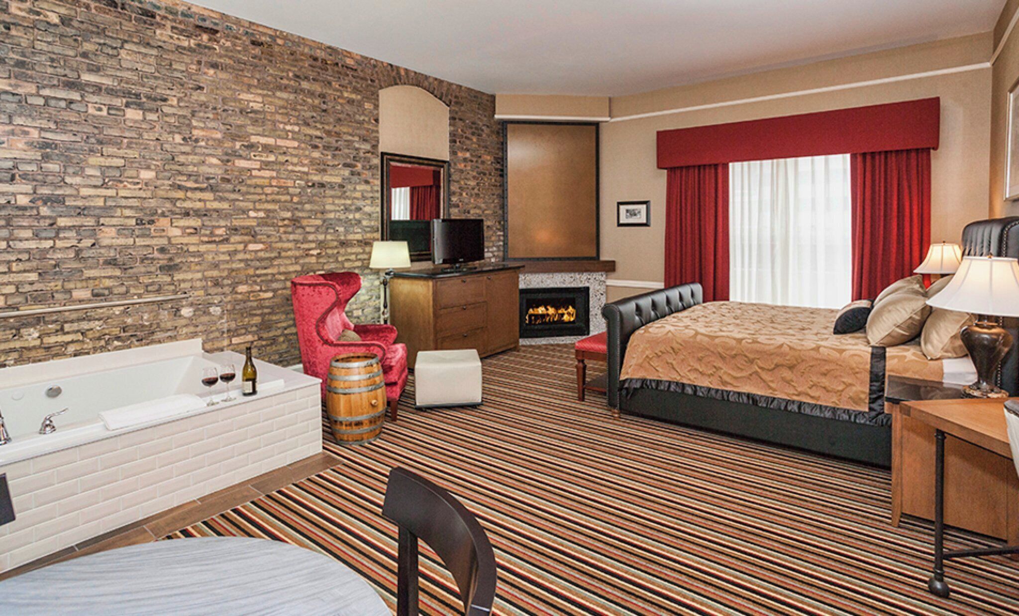 in-room safe, desk, iron/ironing board, free wifi