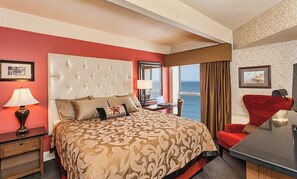 Habitación estándar, vistas al lago | Caja fuerte, escritorio, tabla de planchar con plancha y wifi gratis