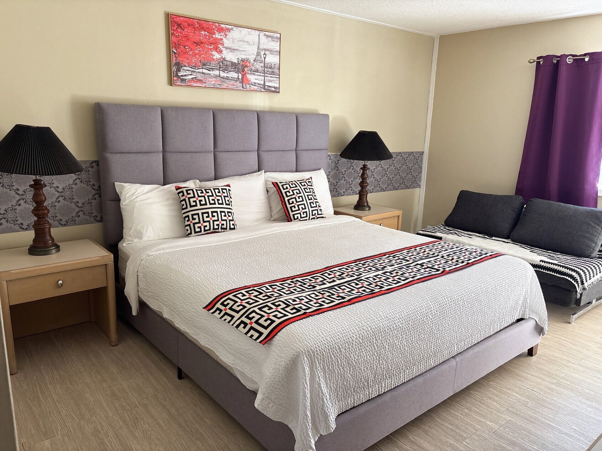 Room, 1 Queen Bed | Premium bedding, desk, laptop workspace, iron/ironing board