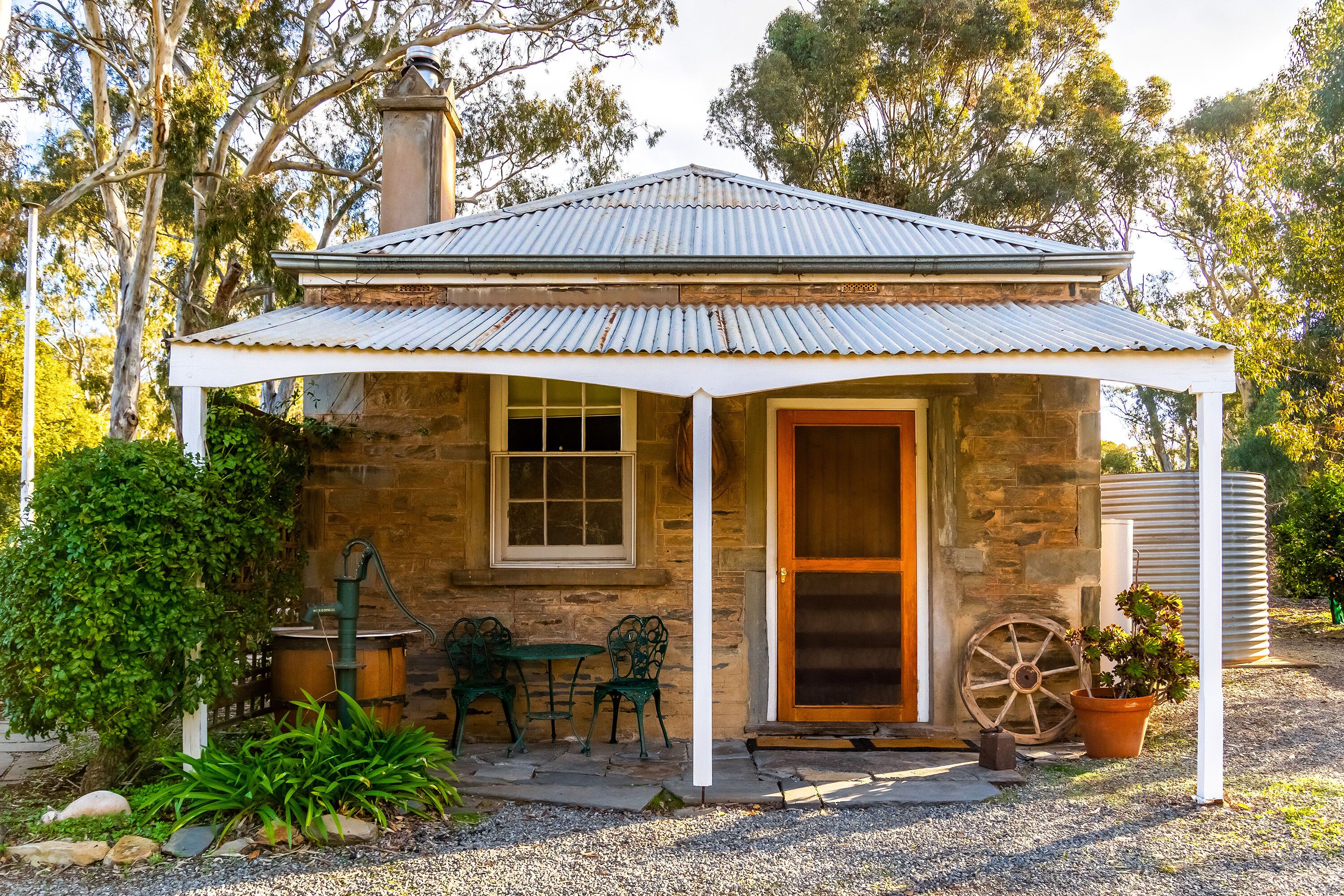 Reillys Wines Heritage Cottages — image 25